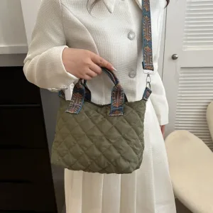 Sac à main matelassé femme porté épaule bande large